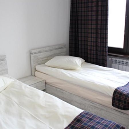 Apartments On Mashtots By Picnic Jerevan Exteriör bild