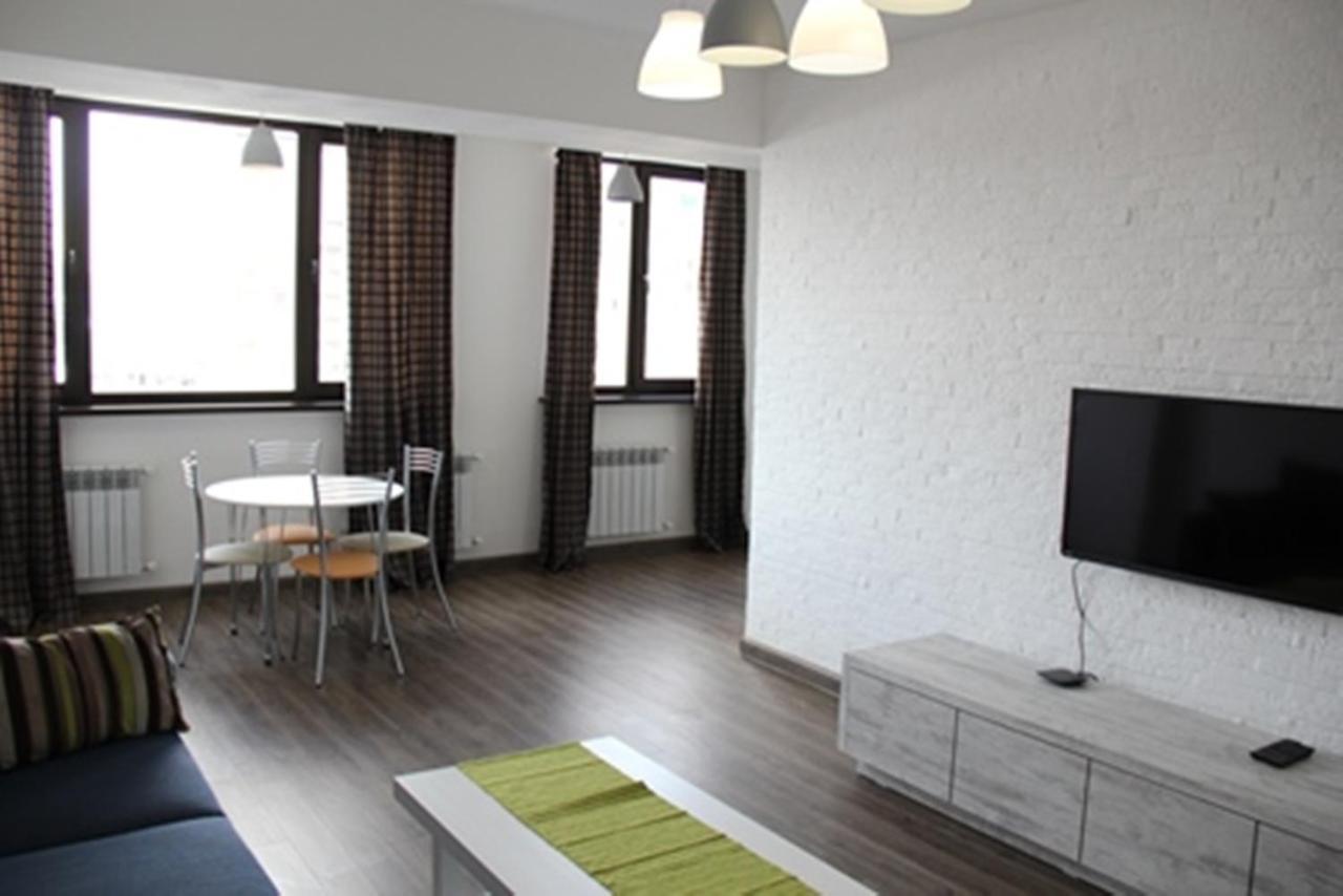 Apartments On Mashtots By Picnic Jerevan Exteriör bild